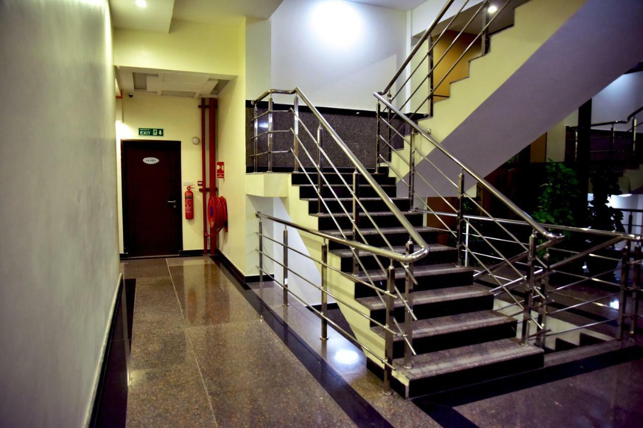 Hotel Blue Sapphire Dar es Salaam Exterior foto